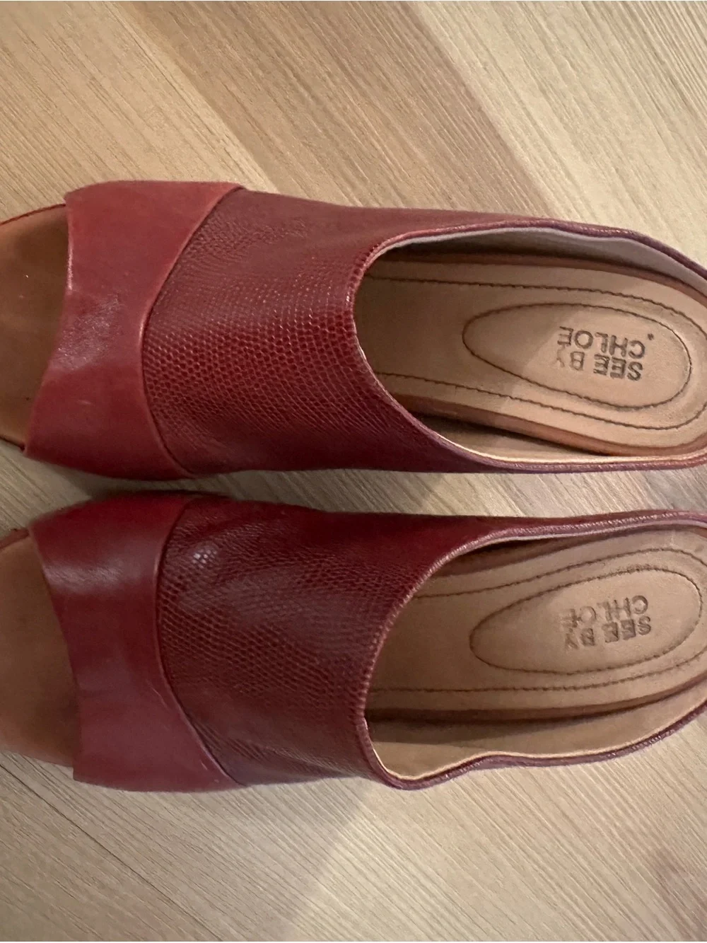 See by Chloé Burgundy Textured Leather Wedge Slides